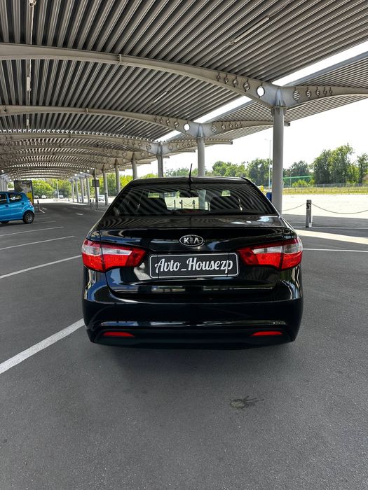 Продам Kia Rio 2013