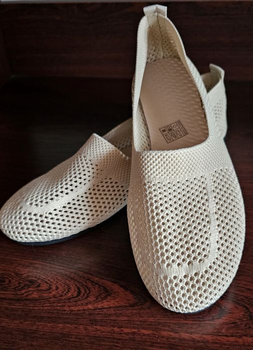 Дихаючі жіночі плоскі туфлі без шнурівок з м'якою підошвою