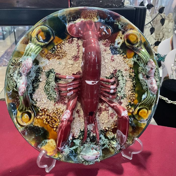 Prato majolica lagostim com 25 cm             Mais anúncios abaixo