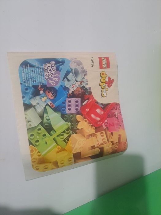 Vendo legos  com peças grandes