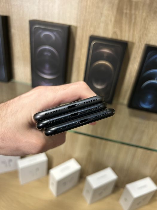 Супер ціна на ОПТ iPhone SE 2020 64/128/256Gb гарантія/магазин