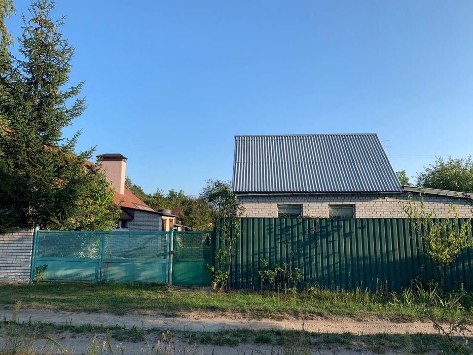 Дача в гарному СТ серед соснового лісу біля Десни , Воропаїв-Жукин, 30 хвилин від Києва, без комісії.