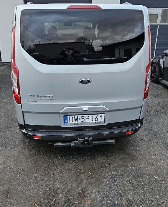 Ford Tourneo Custom  Aktvie