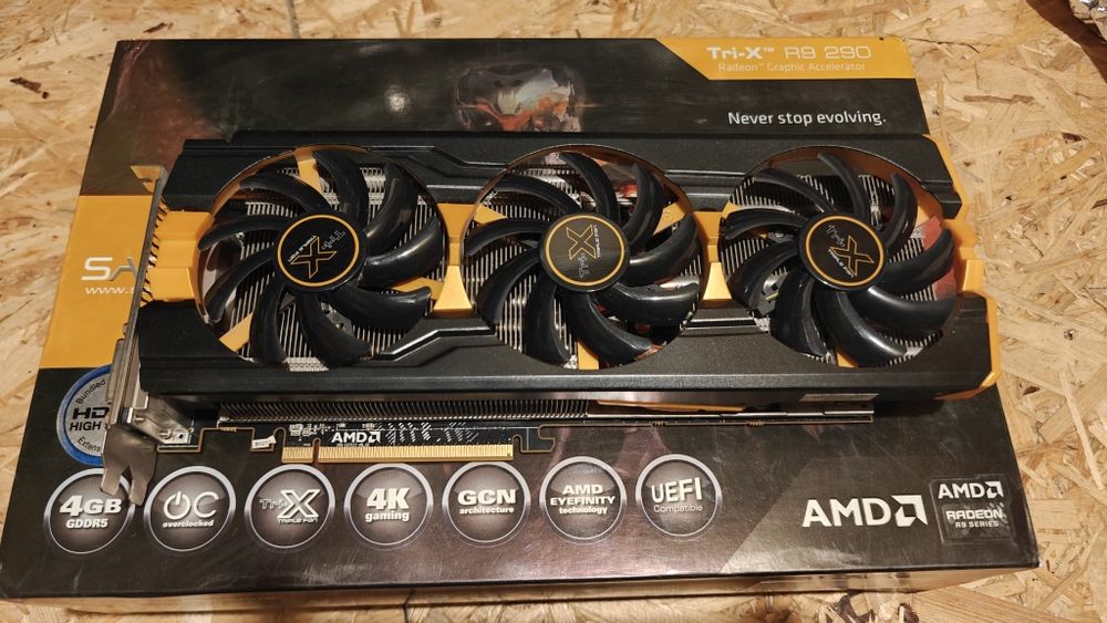Sapphire Radeon R9 290 Tri-X OC 4 GB
