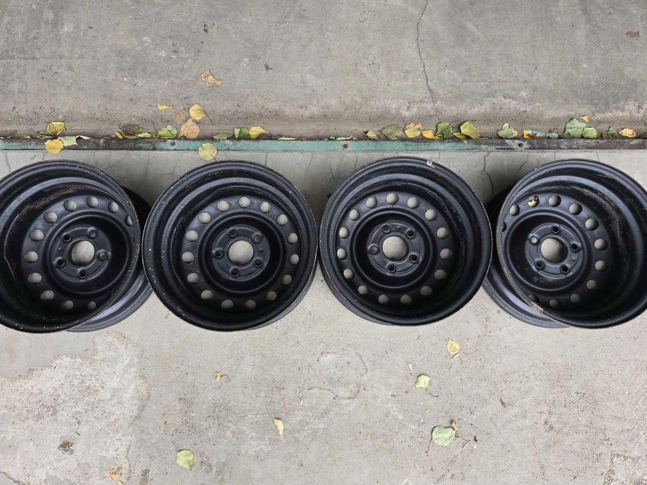 диски колесные оригинальные Hyundai Elantra R15