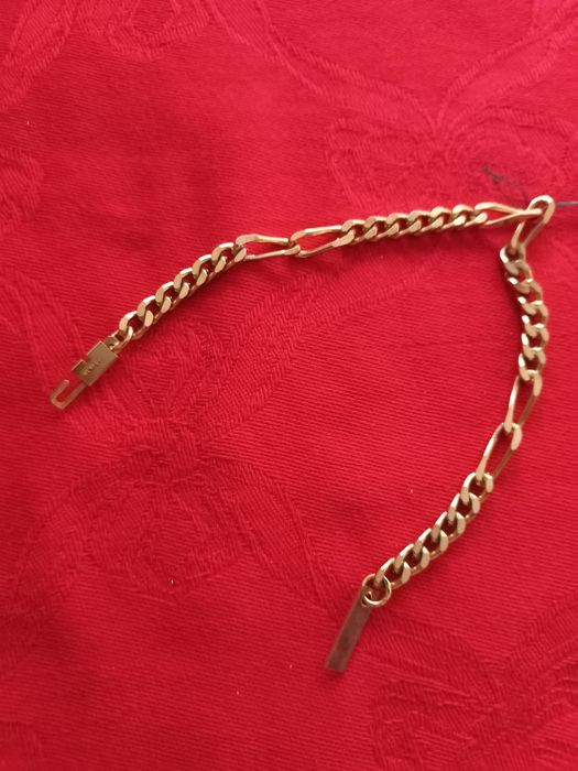 Pulseira dourada,  malha batida, marca Shock