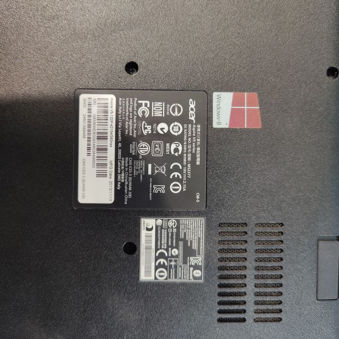 Acer Portable Laptop with Touchscreen Aspire V5-122P64740044347137123