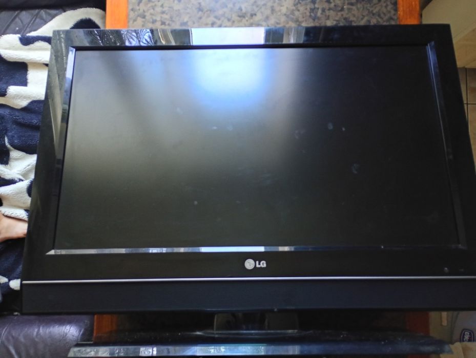 Плазмовихй телевізор LG