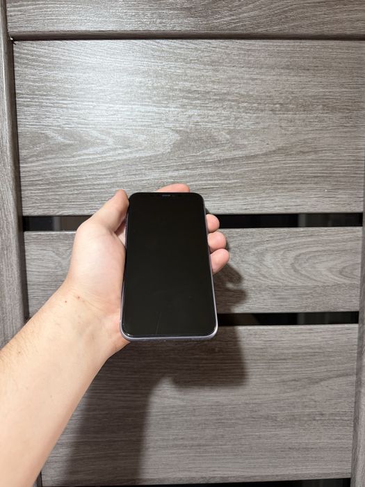 IPhone 11 64GB Purple