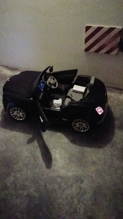 Passeio de carrinho de brinquedo
