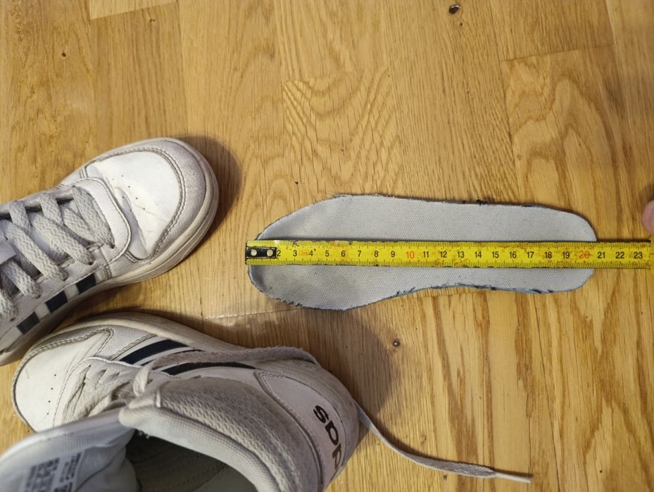 Ботинки adidas, розмір 31.5