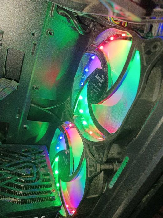 Продам ПК на базе I5 12400f+32 гб ddr4 +1Tb БЕЗ ВИДЕОКАРТЫ +Торг!