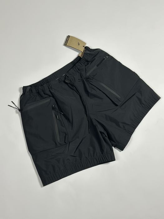 Оригінал! Nike Tech Pack Shorts