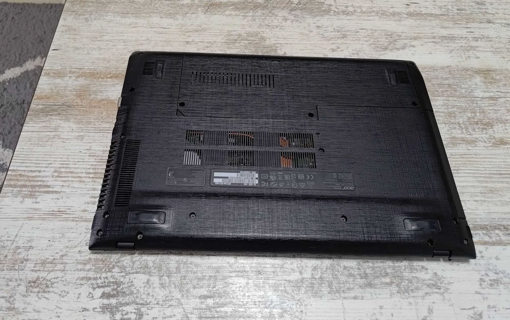 Игровой Acer 15.6" IPS (Core i5 8-gen/Nvidia MX150/12GB/SSD 256G+512G)