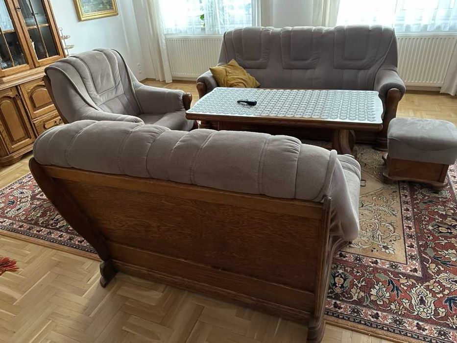 Sprzedam komplet mebli do pokoju wypoczynkowego