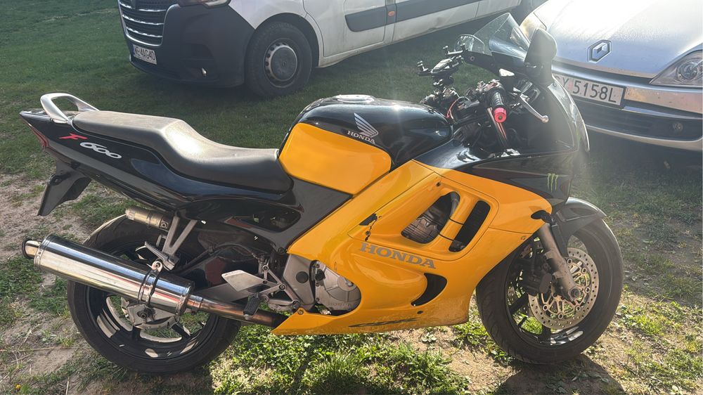 Honda cbr 600 F3 promocja przez weekend