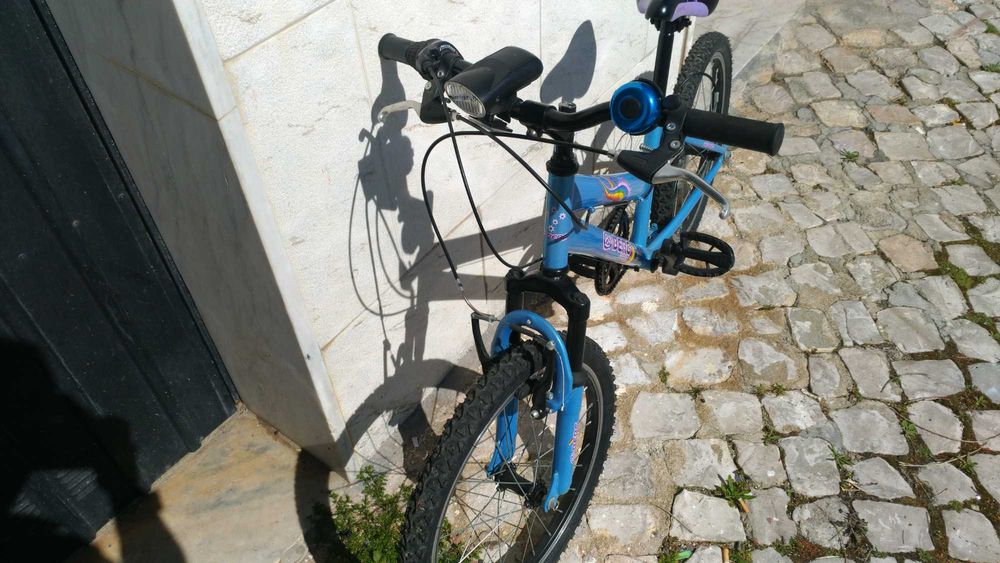 Bicicleta pequena BERG