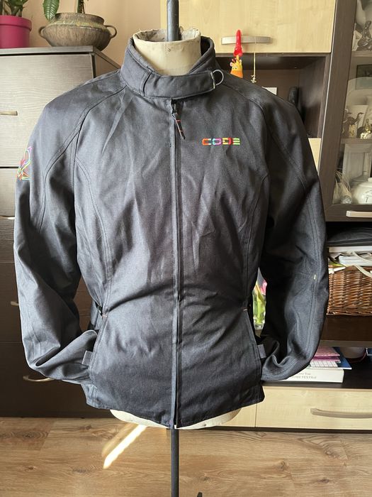 Мотокуртка жіноча