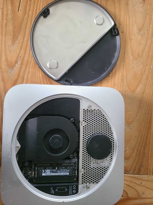Komputer Apple Mac Mini OsMonterey (Patcher) ssd 240gb 6gb ram ddr3