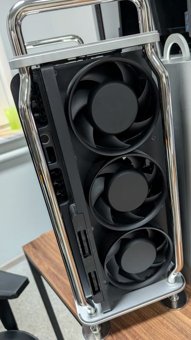 Mac Pro 2019 / 16-Core / 192GB RAM / Radeon Vega II 32GB / 4TB SSD
