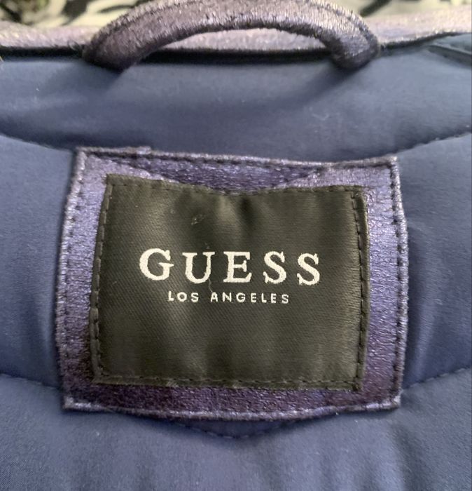 Kurtka Guess - oryginalna kurtka Guess