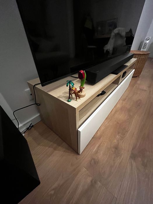 Móvel para TV sala BESTÅ