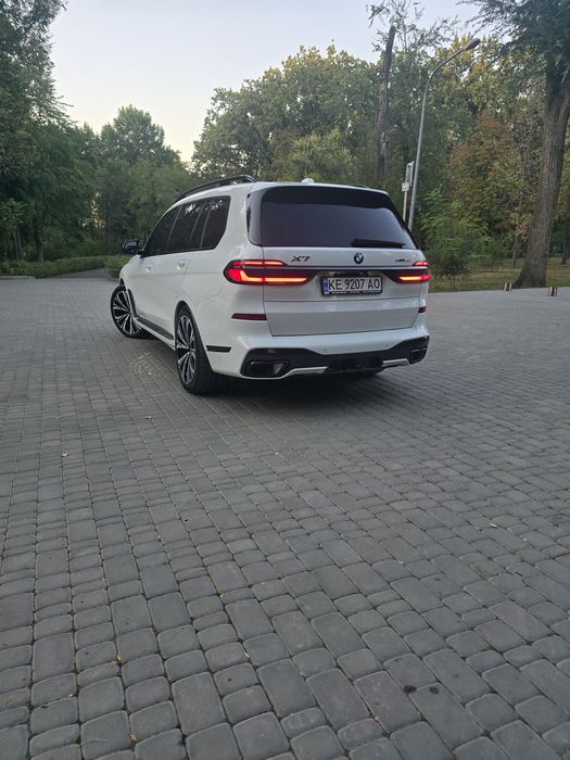 Продам Bmw X7 ix drive 40i
