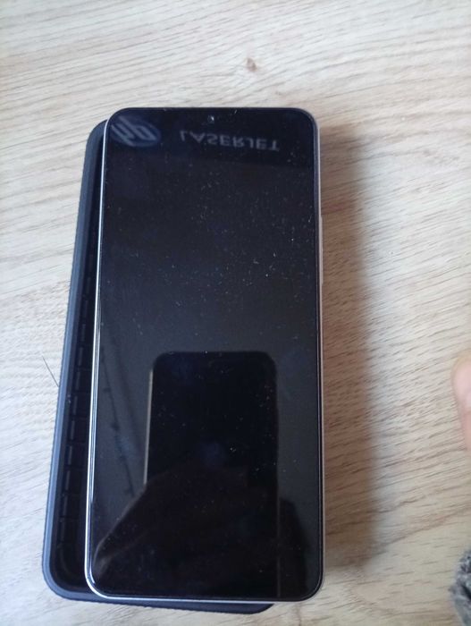 Telefon komórkowy