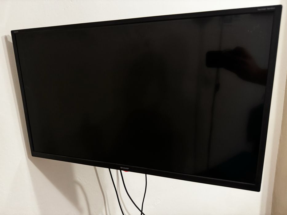 TV Sharp 32 cale