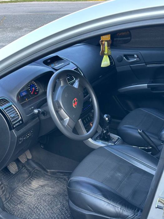Продам GEELY в хорошом состояний. Газ вписан