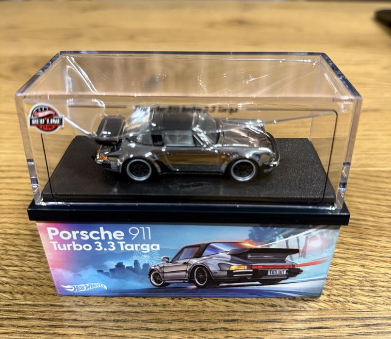 Hot Wheels RLC CHASE Exclusive 1988 Porsche 911 Targa Turbo