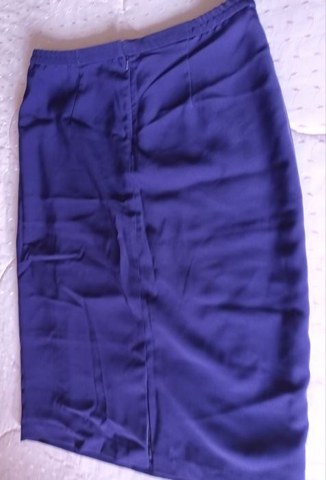 Conjunto de saia, colete e Blazer