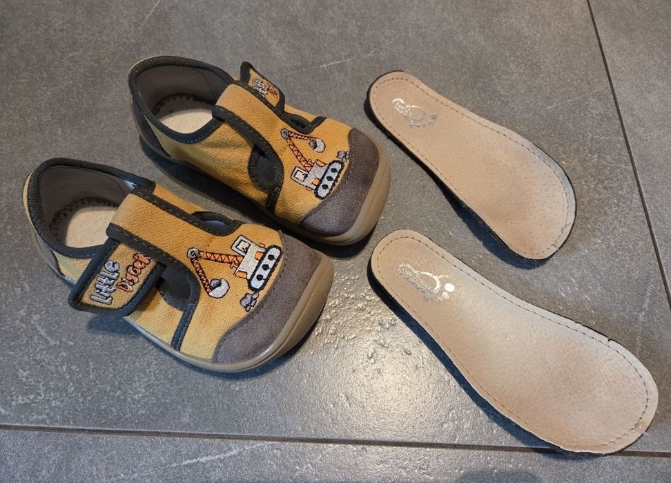 Barefoot kapcie dla dzieci do przedszkola roz. 29