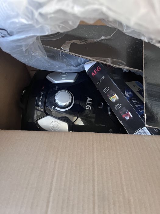 Aspirador AEG VX4