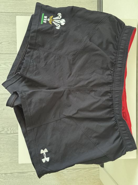 Шорты и футболка Under Armour
