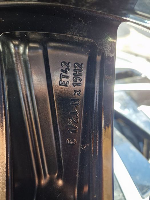 235 /55R19 105 VXL //255/50R19 107VXLдиски на volkswagen id 4 /id 5