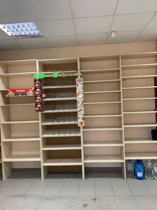 Здається в оренду комерційне приміщення на 1 поверсі, вул. Ділова,3.
