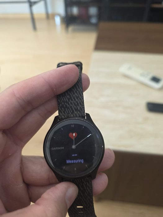 Garmin vívomove Style 42mm – Smartwatch híbrido – Garantia até 2028