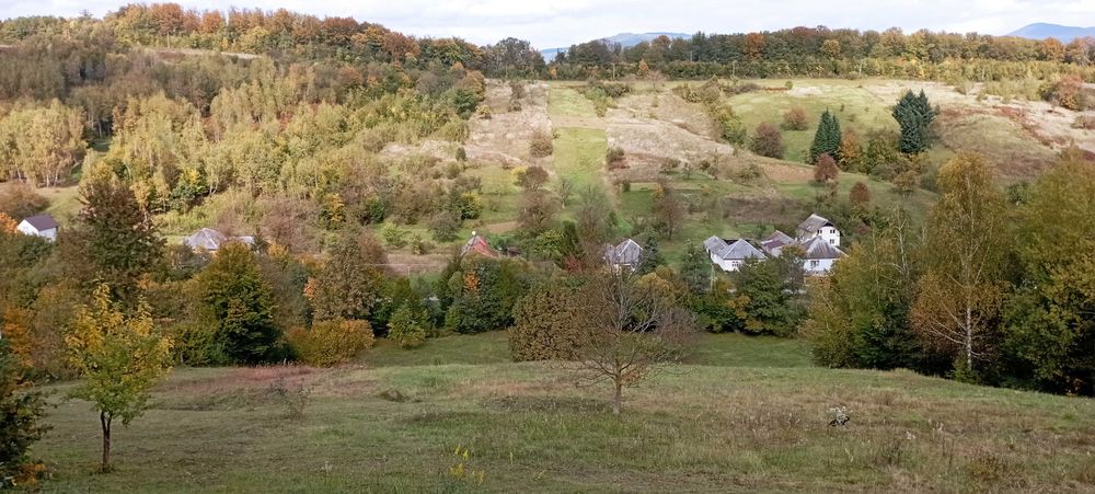 Продаю чудову ділянку у чудовому місці на курорті Поляна