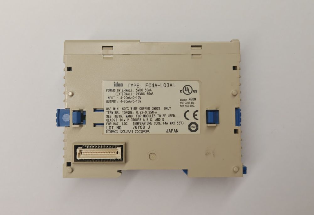 Idec FC4A-L03A1 analogowy moduł kombi