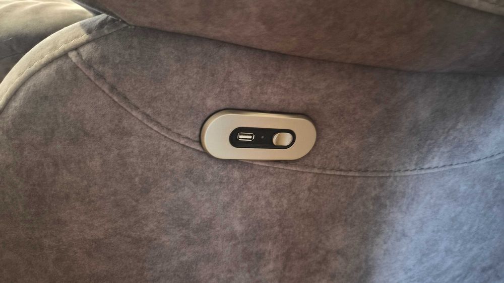 Komplet wypoczynkowy sofa 4 osobowa + fotel z funkcją relax