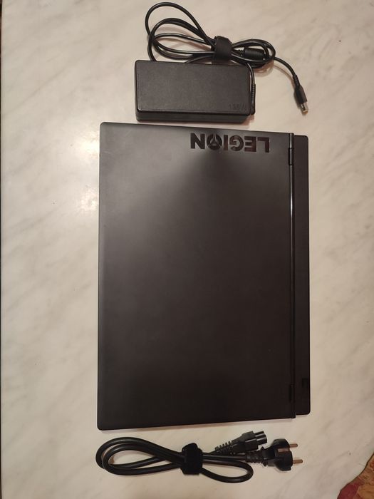 Ігровий ноутбук Lenovo Legion 144Гц / i7-8750H / GTX 1060 / 8 GB