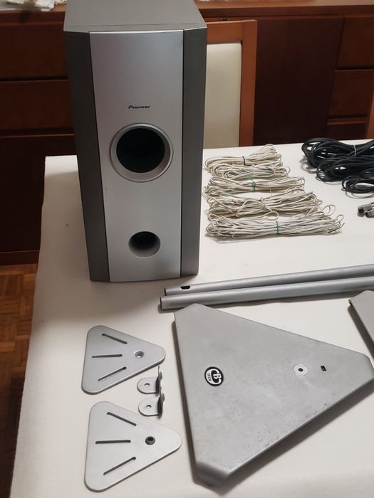 Sistema de som da PHILIPS com dolby surround, completo.
