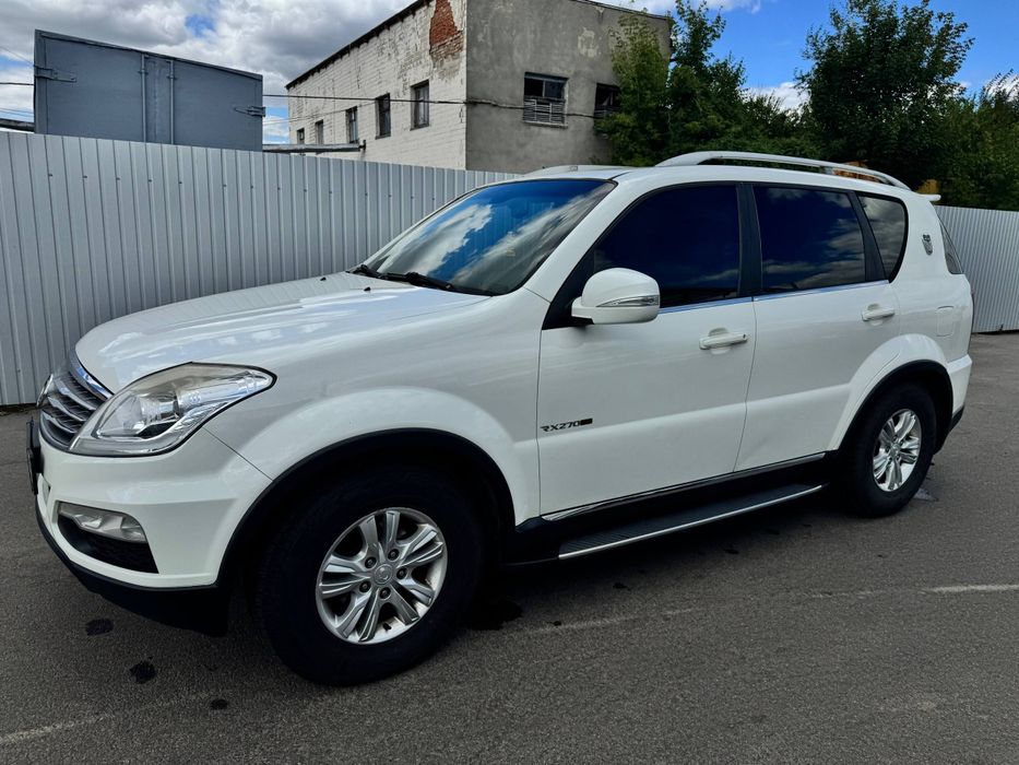 автомобіль SsangYong Rexton W 2012