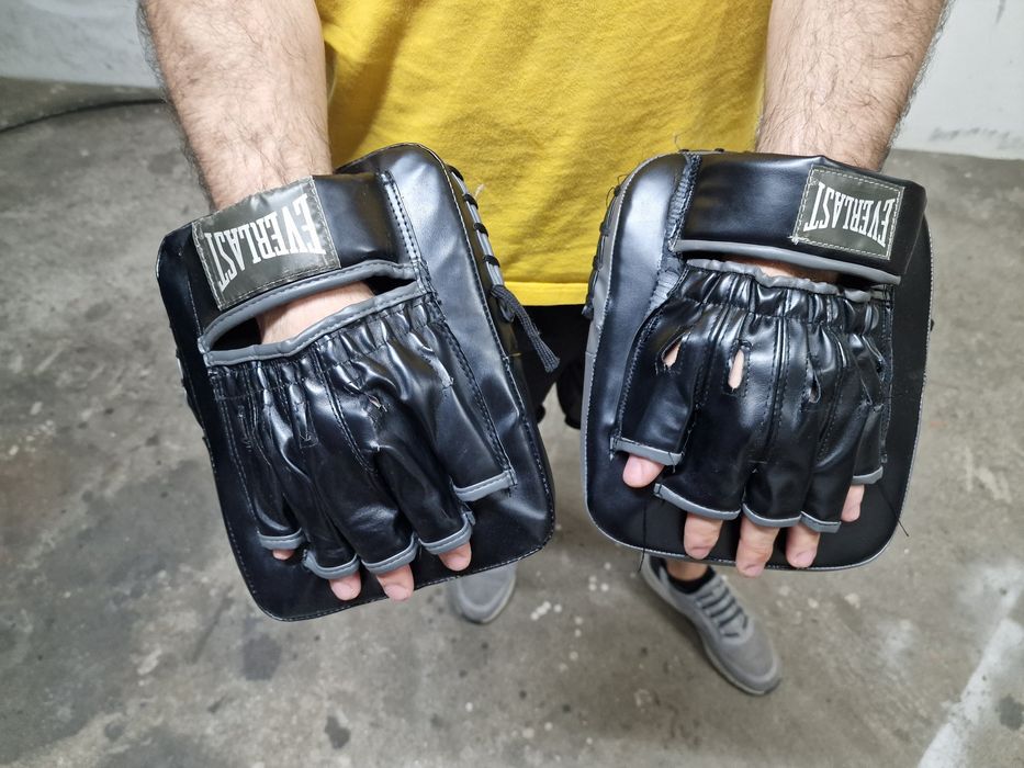 Plastrons / Pads Everlast (Boxe, MMA, Taekwondo,...)