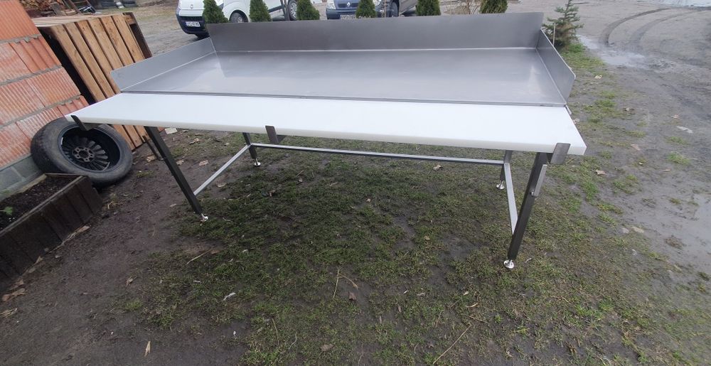 Stół rozbiorowy masarski  nierdzewny pojemnik