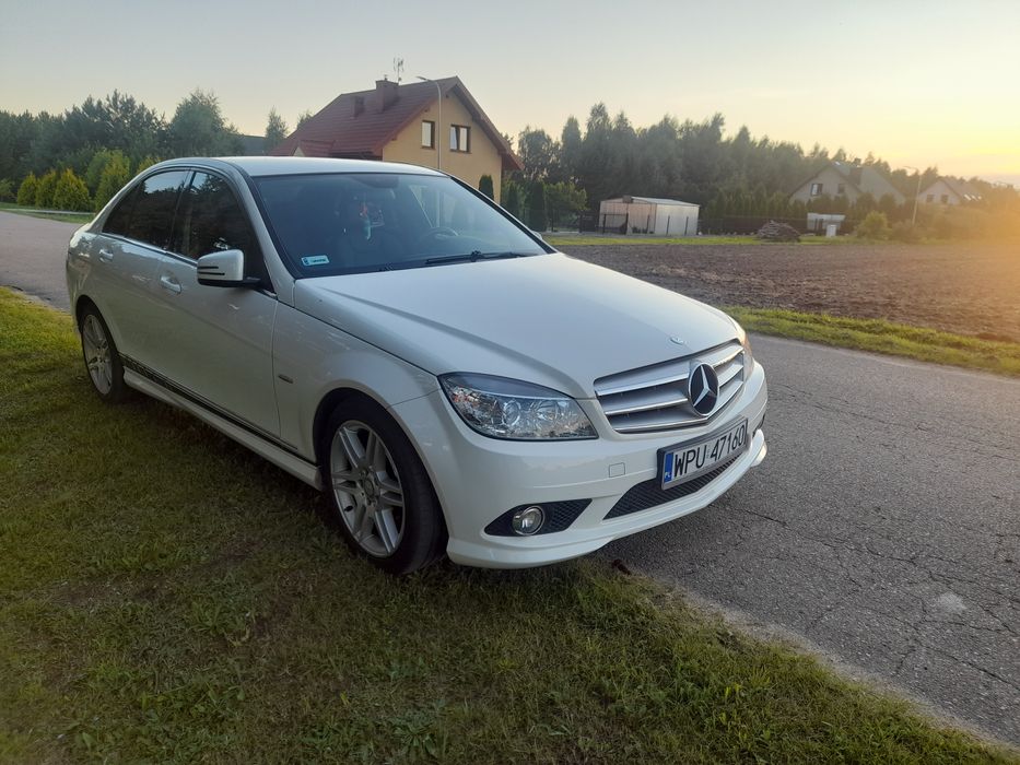 Mercedes  Benz W204
