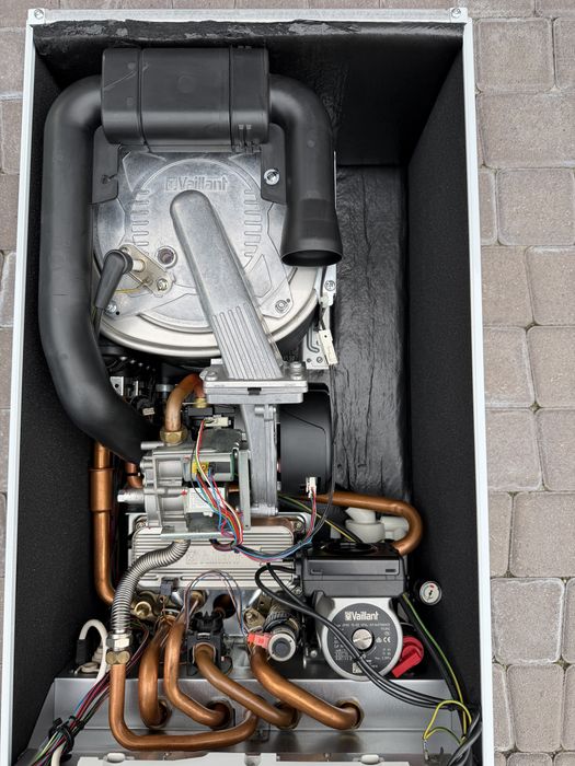 Вайлант Vaillant T9 24kw Конденсаційний 2-кнтр газовий котел