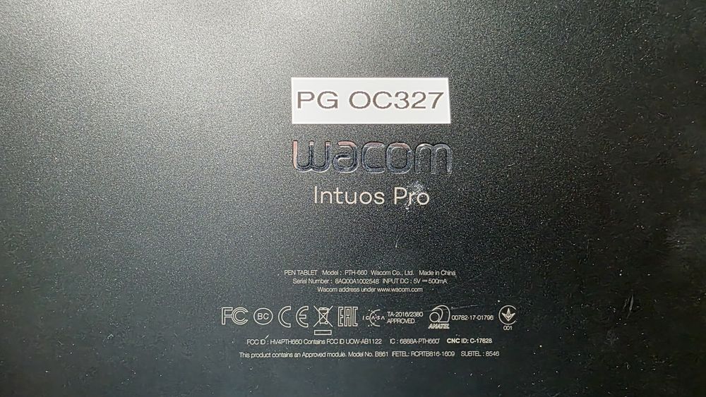 Графічний планшет Wacom Intuos Pro Medium (PTH-660)