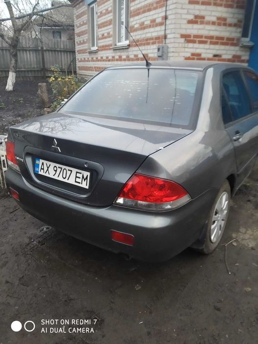 Продам автомобиль Mitsubishi lancer v хорошем состоянии 3300$